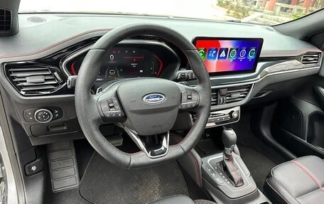 Ford Focus IV, 2022 год, 1 500 275 рублей, 17 фотография