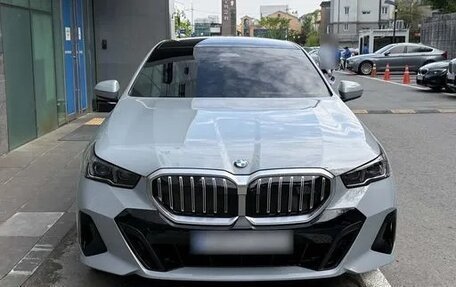 BMW 5 серия, 2025 год, 6 670 000 рублей, 4 фотография