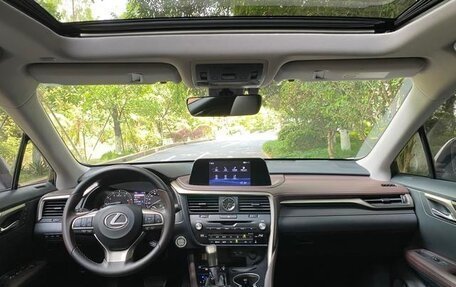 Lexus RX IV рестайлинг, 2022 год, 4 100 000 рублей, 9 фотография