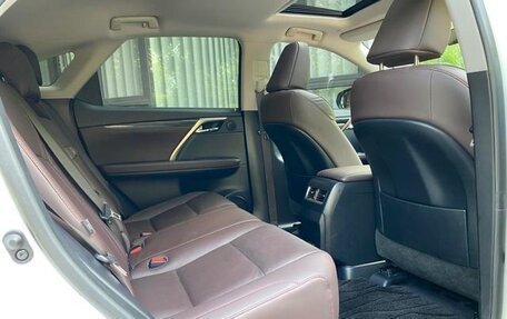 Lexus RX IV рестайлинг, 2022 год, 4 100 000 рублей, 19 фотография