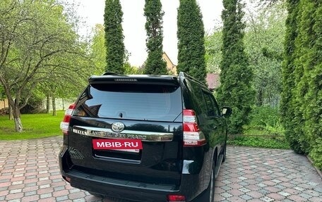 Toyota Land Cruiser Prado 150 рестайлинг 2, 2014 год, 4 200 000 рублей, 4 фотография