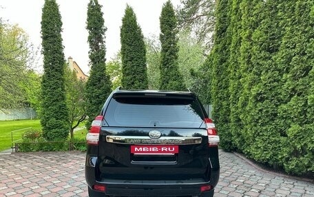 Toyota Land Cruiser Prado 150 рестайлинг 2, 2014 год, 4 200 000 рублей, 5 фотография