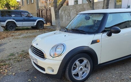 MINI Hatch, 2010 год, 740 000 рублей, 5 фотография