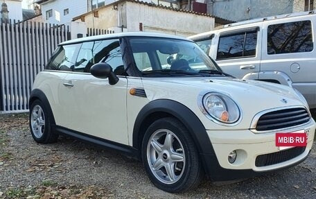 MINI Hatch, 2010 год, 740 000 рублей, 6 фотография