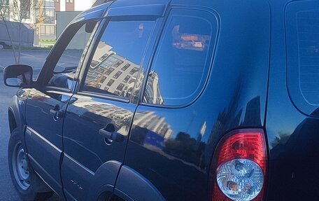 Chevrolet Niva I рестайлинг, 2012 год, 400 000 рублей, 4 фотография