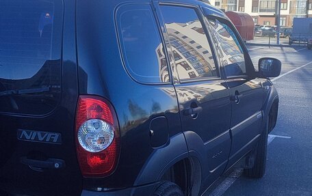 Chevrolet Niva I рестайлинг, 2012 год, 400 000 рублей, 7 фотография