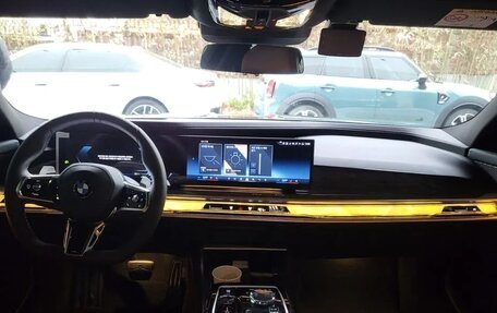 BMW 7 серия, 2024 год, 10 900 000 рублей, 7 фотография