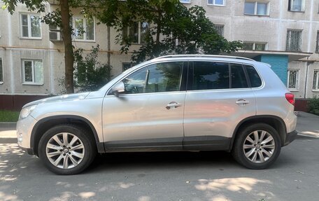 Volkswagen Tiguan I, 2011 год, 800 000 рублей, 2 фотография