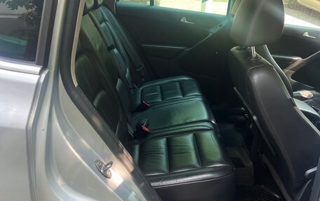 Volkswagen Tiguan I, 2011 год, 800 000 рублей, 14 фотография