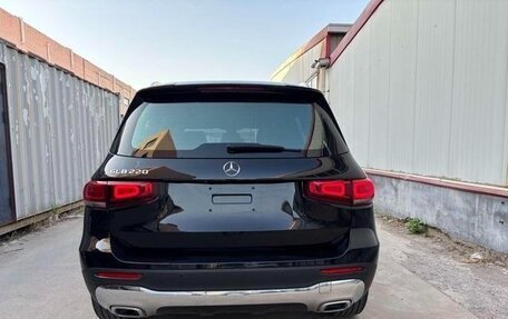 Mercedes-Benz GLB, 2022 год, 3 150 000 рублей, 4 фотография