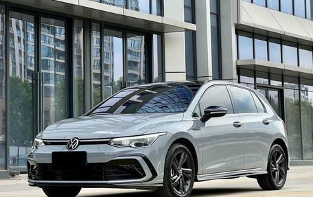Volkswagen Golf VIII, 2021 год, 2 140 000 рублей, 1 фотография