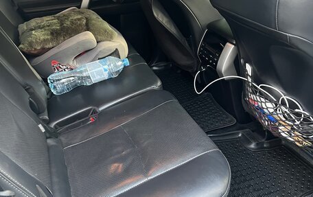 Toyota Land Cruiser Prado 150 рестайлинг 2, 2019 год, 3 900 000 рублей, 7 фотография