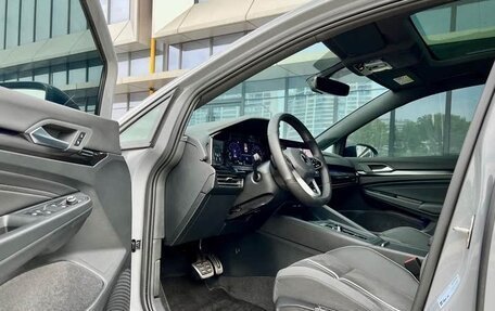 Volkswagen Golf VIII, 2021 год, 2 140 000 рублей, 9 фотография