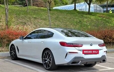 BMW 8 серия, 2022 год, 7 550 000 рублей, 3 фотография