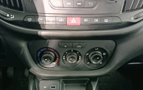 Fiat Doblo II рестайлинг, 2019 год, 999 000 рублей, 26 фотография