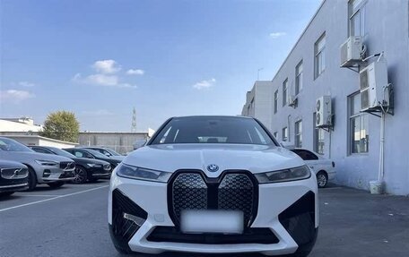 BMW iX, 2023 год, 5 600 000 рублей, 2 фотография