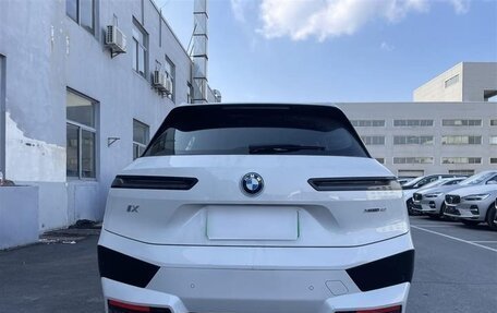 BMW iX, 2023 год, 5 600 000 рублей, 5 фотография