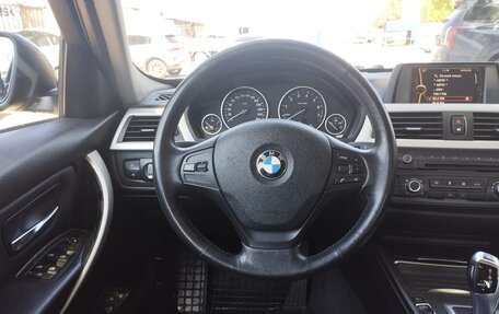 BMW 3 серия, 2013 год, 1 470 000 рублей, 14 фотография