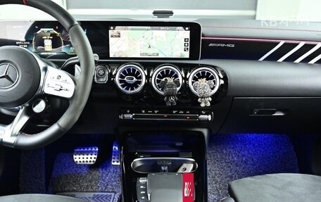 Mercedes-Benz CLA AMG, 2022 год, 4 783 666 рублей, 11 фотография