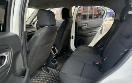 Honda Vezel, 2022 год, 1 886 666 рублей, 7 фотография