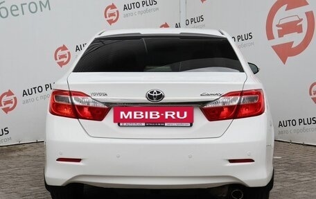 Toyota Camry, 2013 год, 1 530 000 рублей, 6 фотография