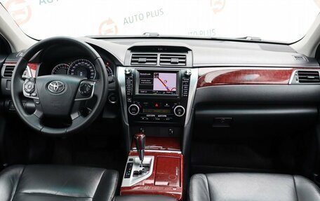 Toyota Camry, 2013 год, 1 530 000 рублей, 9 фотография