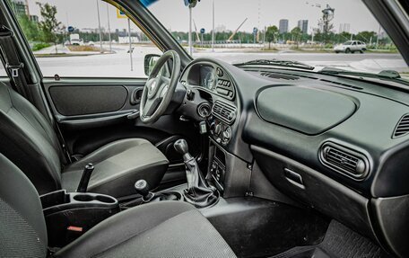Chevrolet Niva I рестайлинг, 2018 год, 636 000 рублей, 18 фотография