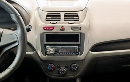 Chevrolet Cobalt II, 2013 год, 399 000 рублей, 15 фотография