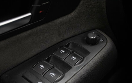 Audi A4, 2006 год, 1 269 000 рублей, 15 фотография
