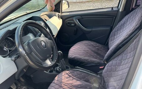 Renault Duster I рестайлинг, 2017 год, 860 000 рублей, 7 фотография
