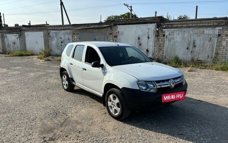 Renault Duster I рестайлинг, 2017 год, 860 000 рублей, 2 фотография