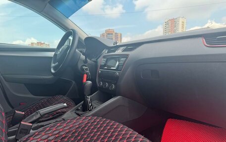 Skoda Octavia, 2015 год, 950 000 рублей, 13 фотография