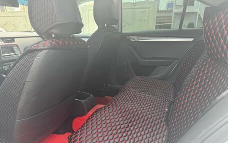 Skoda Octavia, 2015 год, 950 000 рублей, 16 фотография