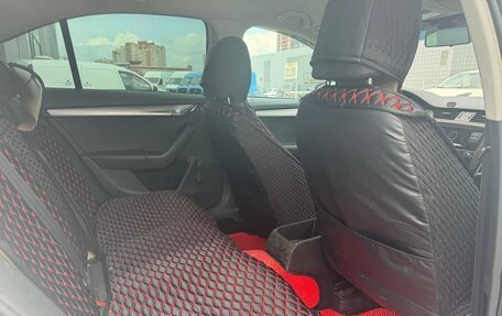 Skoda Octavia, 2015 год, 950 000 рублей, 15 фотография