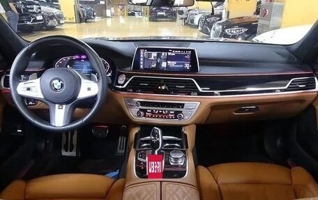 BMW 7 серия, 2022 год, 6 200 000 рублей, 5 фотография