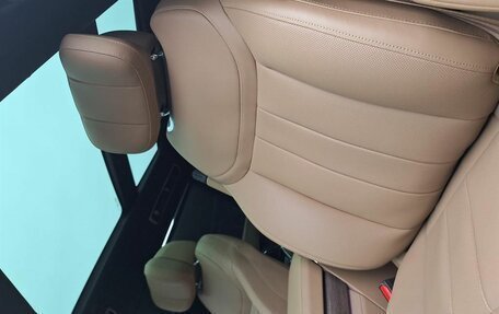 Land Rover Range Rover IV рестайлинг, 2024 год, 24 990 000 рублей, 23 фотография