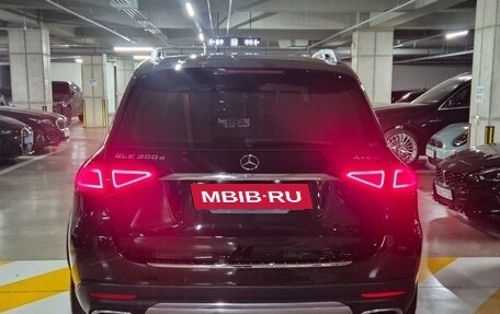 Mercedes-Benz GLE, 2022 год, 4 800 090 рублей, 2 фотография