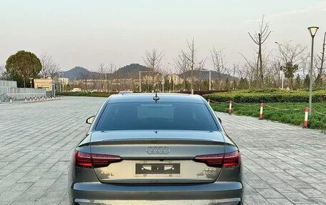 Audi A4, 2022 год, 2 846 666 рублей, 4 фотография