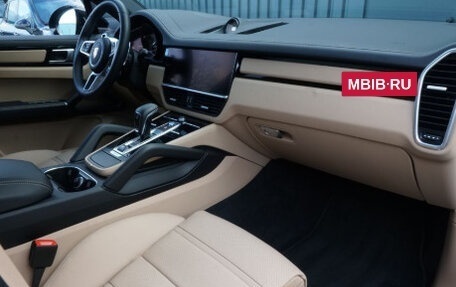 Porsche Cayenne III, 2022 год, 8 402 558 рублей, 12 фотография