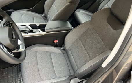 Geely Emgrand, 2024 год, 1 600 000 рублей, 16 фотография