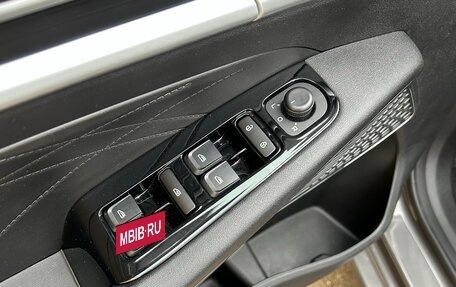 Geely Emgrand, 2024 год, 1 600 000 рублей, 20 фотография