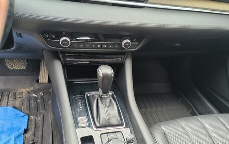 Mazda 6, 2020 год, 2 300 000 рублей, 12 фотография