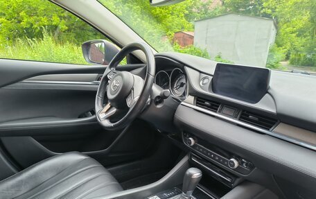 Mazda 6, 2020 год, 2 300 000 рублей, 16 фотография