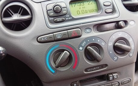 Toyota Yaris I рестайлинг, 1999 год, 350 000 рублей, 5 фотография
