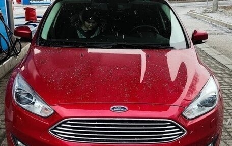 Ford Focus III, 2018 год, 1 295 000 рублей, 2 фотография