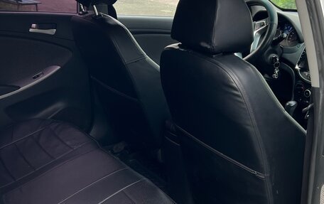 Hyundai Solaris II рестайлинг, 2013 год, 675 000 рублей, 4 фотография