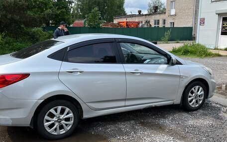 Hyundai Solaris II рестайлинг, 2013 год, 675 000 рублей, 7 фотография