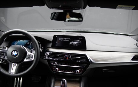 BMW 5 серия, 2018 год, 5 490 000 рублей, 12 фотография