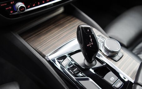BMW 5 серия, 2018 год, 5 490 000 рублей, 33 фотография