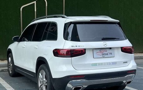 Mercedes-Benz GLB, 2022 год, 2 430 000 рублей, 6 фотография